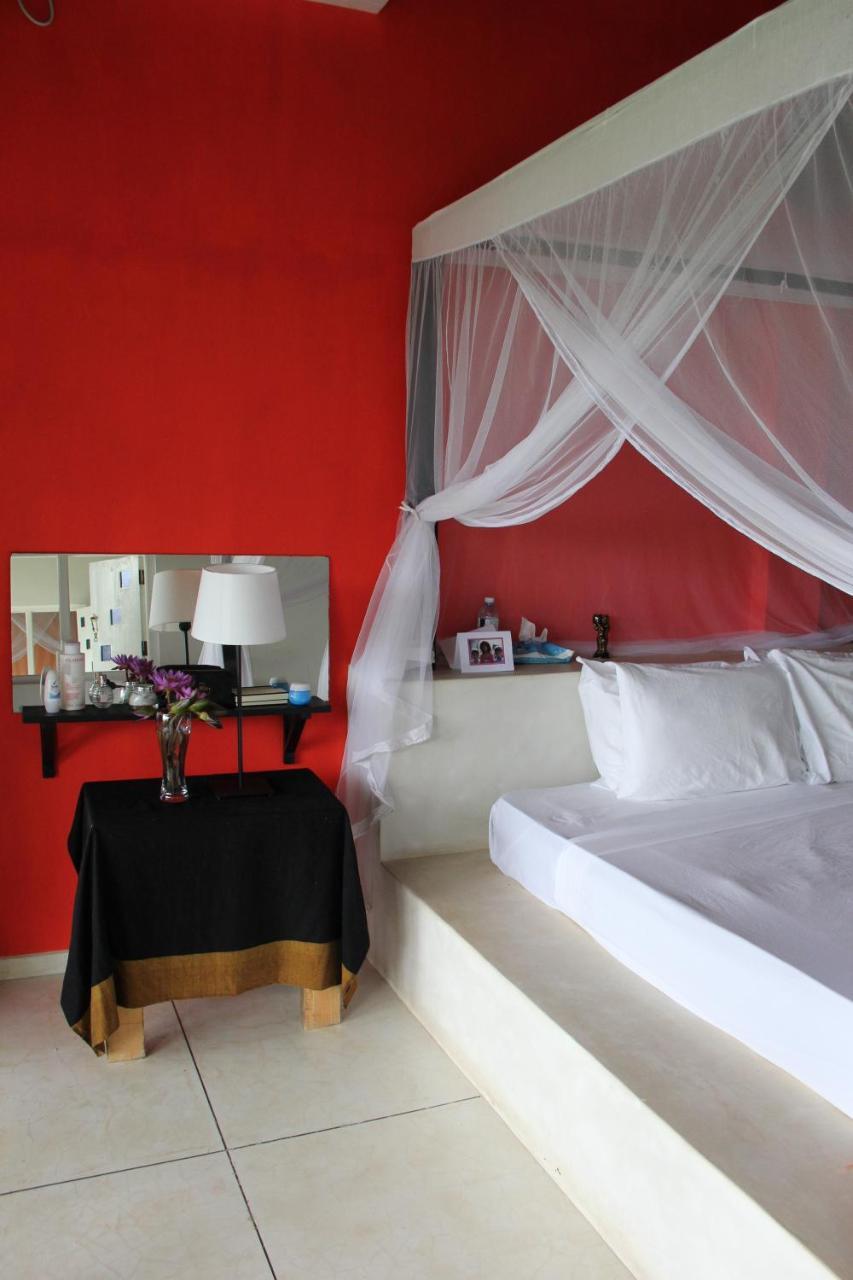 Madampe House 3 Bedroom Villa With Pool For#7 Ambalangoda  Extérieur photo
